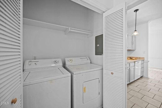 2848 W Jameson Road, Raleigh, NC 27604