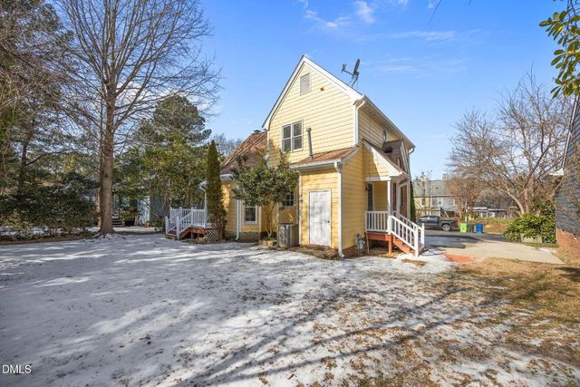 2848 W Jameson Road, Raleigh, NC 27604