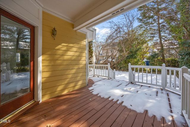 2848 W Jameson Road, Raleigh, NC 27604