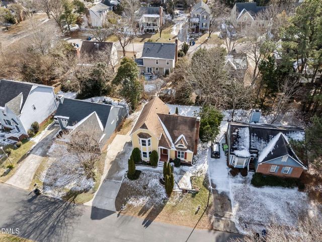 2848 W Jameson Road, Raleigh, NC 27604