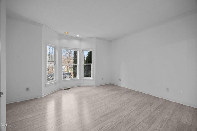 2848 W Jameson Road, Raleigh, NC 27604