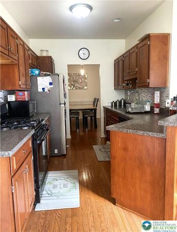 22 Cobblestone Drive, Palmer Twp, PA 18045