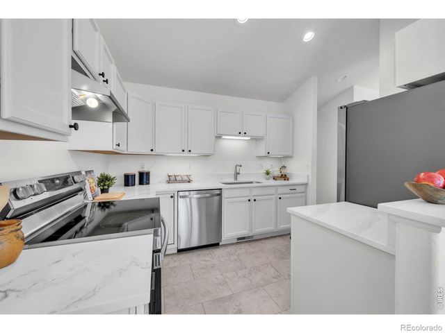 615 Ridgeview Drive, Louisville, CO 80027