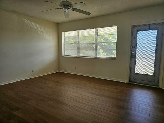 214 Easthampton I, West Palm Beach, FL 33417