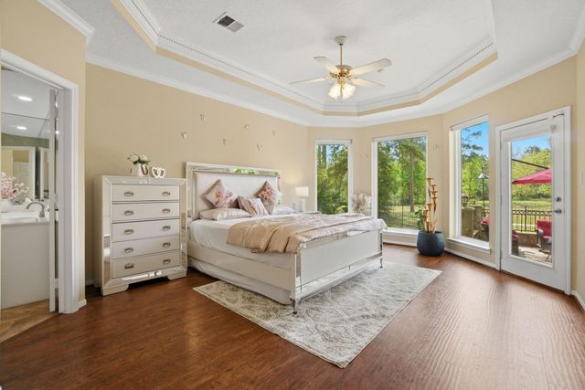 39 Wedgewood Boulevard, Conroe, TX 77304