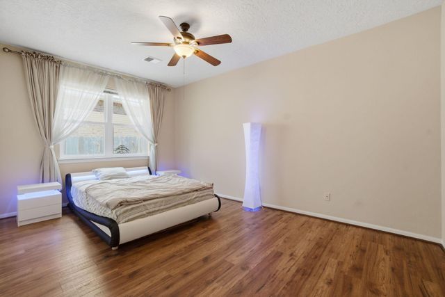 39 Wedgewood Boulevard, Conroe, TX 77304