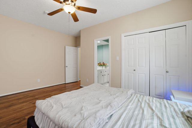 39 Wedgewood Boulevard, Conroe, TX 77304