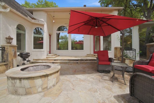 39 Wedgewood Boulevard, Conroe, TX 77304