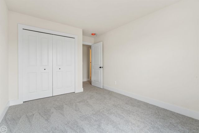 1 Carney Drive, St Clair, MI 48079
