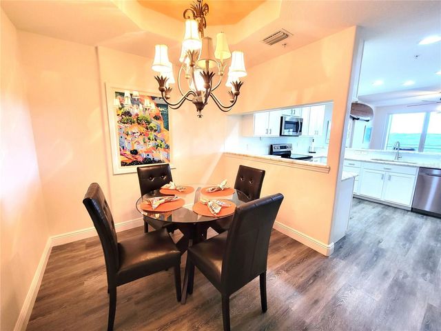 7296 MARATHON DRIVE 404, Seminole, FL 33777