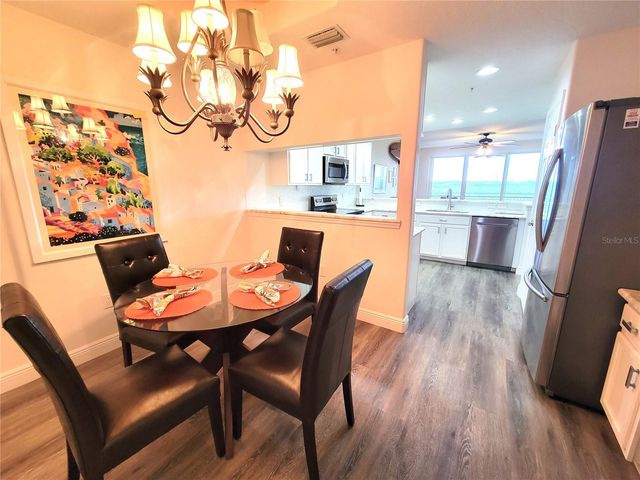 7296 MARATHON DRIVE 404, Seminole, FL 33777