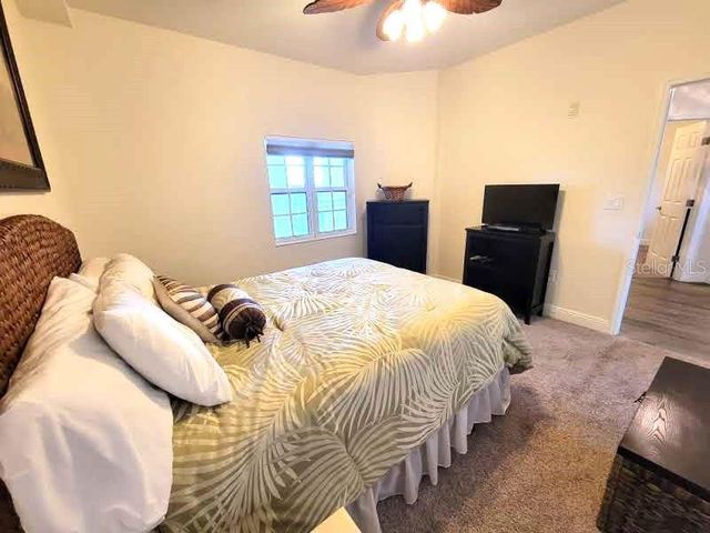 7296 MARATHON DRIVE 404, Seminole, FL 33777