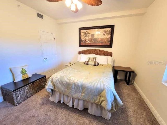 7296 MARATHON DRIVE 404, Seminole, FL 33777