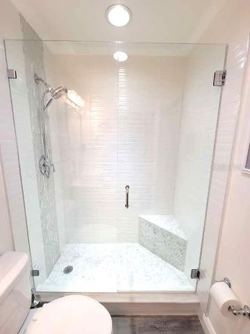 7296 MARATHON DRIVE 404, Seminole, FL 33777