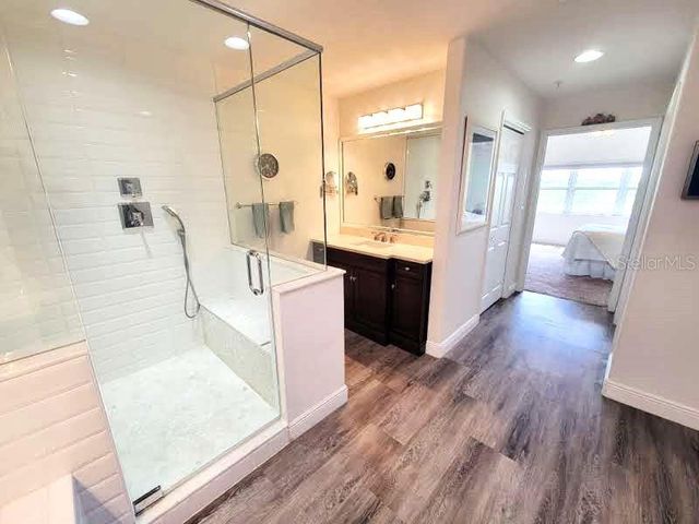 7296 MARATHON DRIVE 404, Seminole, FL 33777