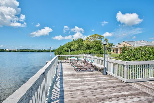 7296 MARATHON DRIVE 404, Seminole, FL 33777