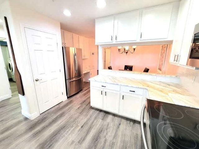 7296 MARATHON DRIVE 404, Seminole, FL 33777