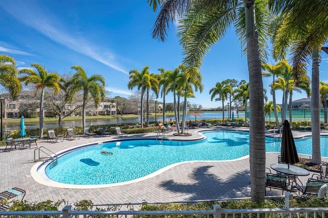 7296 MARATHON DRIVE 404, Seminole, FL 33777
