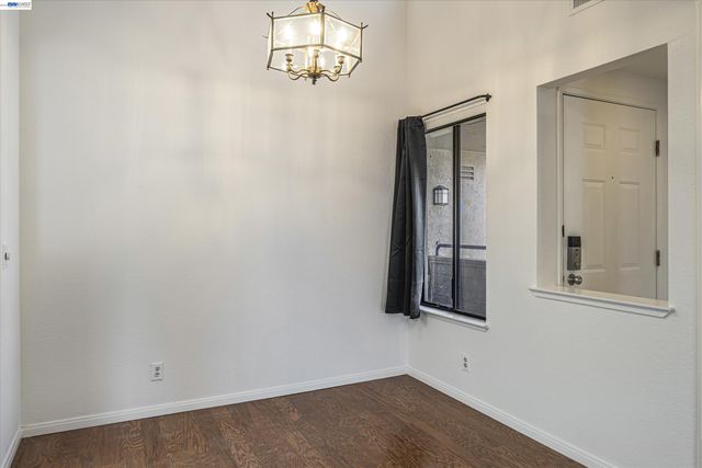 39935 Parada St B, Newark, CA 94560