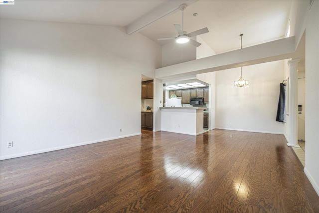 39935 Parada St B, Newark, CA 94560