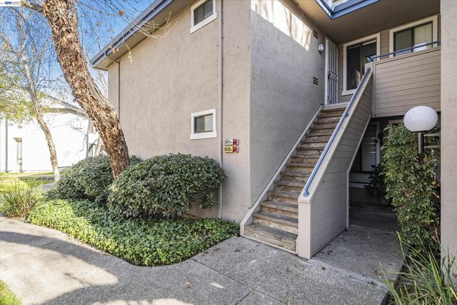39935 Parada St B, Newark, CA 94560