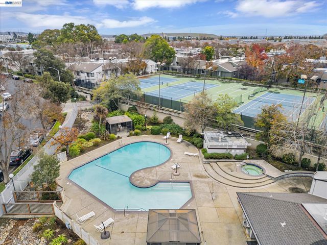39935 Parada St B, Newark, CA 94560