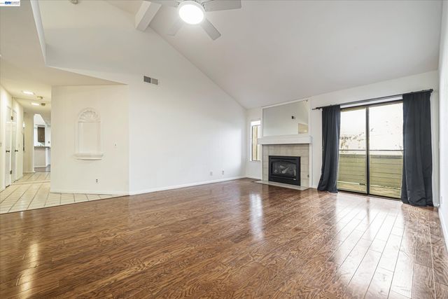39935 Parada St B, Newark, CA 94560