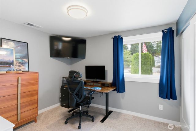 3989 Coronet Place SE, Port Orchard, WA 98366