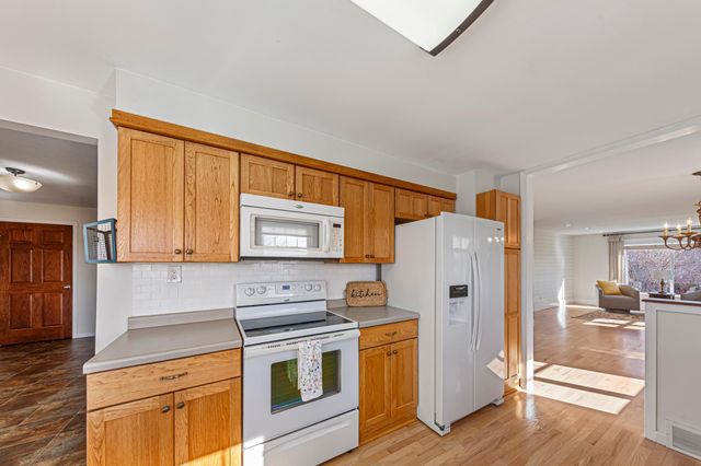 28674 810th Avenue, Hollandale, MN 56045