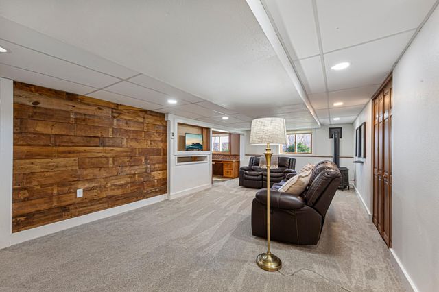 28674 810th Avenue, Hollandale, MN 56045