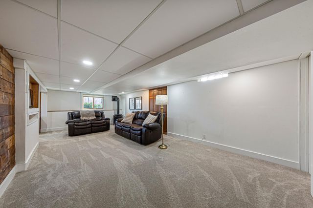 28674 810th Avenue, Hollandale, MN 56045