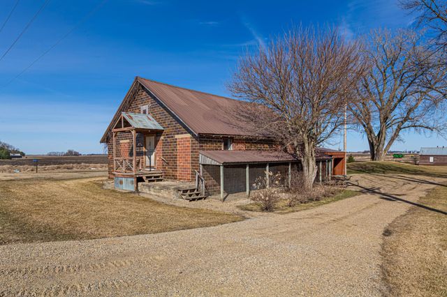28674 810th Avenue, Hollandale, MN 56045