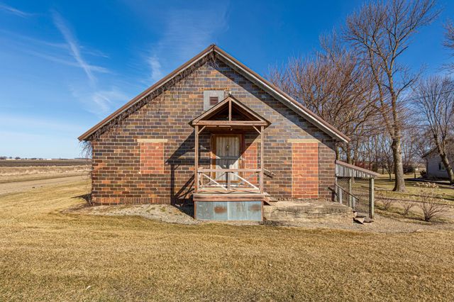 28674 810th Avenue, Hollandale, MN 56045