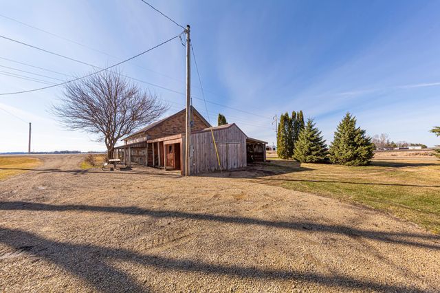 28674 810th Avenue, Hollandale, MN 56045