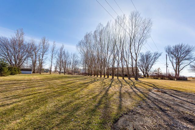 28674 810th Avenue, Hollandale, MN 56045