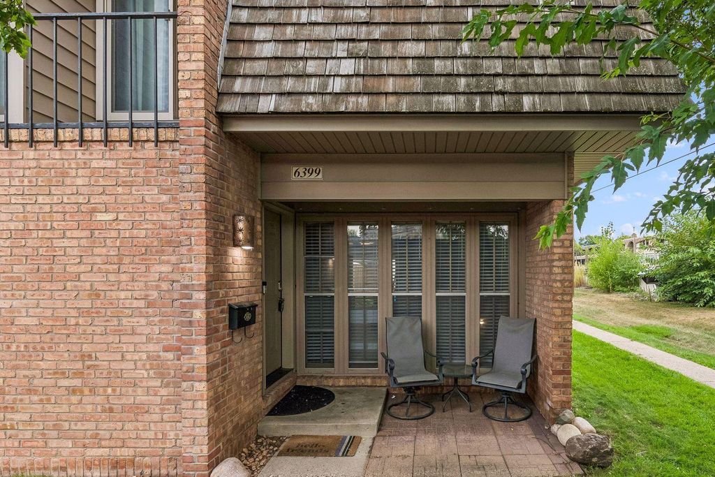 6399 Barrie Road, Edina, MN 55435 — photo 3