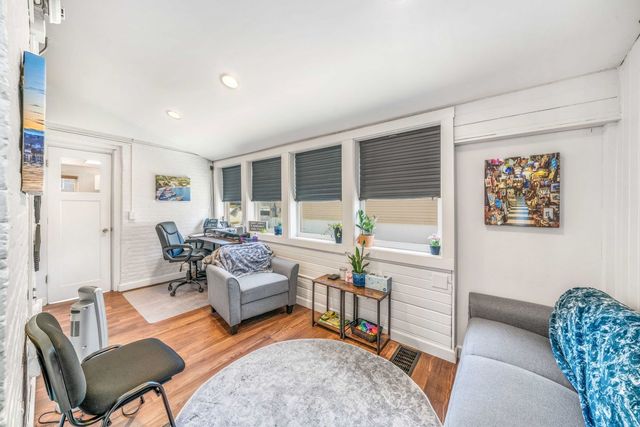 308 Walnut Street, St. Charles, IL 60174