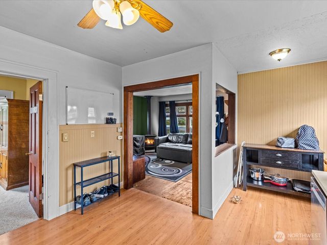 6807 Commercial Avenue, Everett, WA 98203