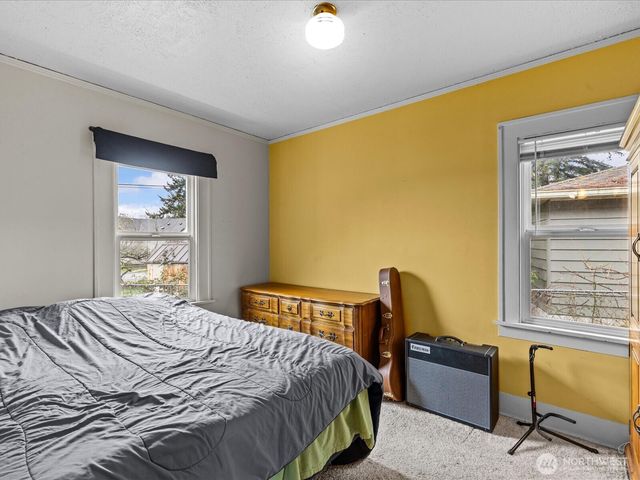 6807 Commercial Avenue, Everett, WA 98203