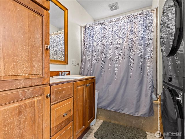 6807 Commercial Avenue, Everett, WA 98203