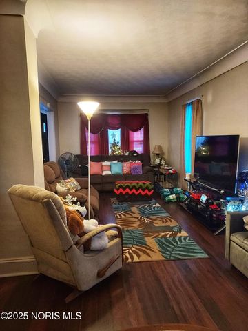 927 Norwood Avenue, Toledo, OH 43607