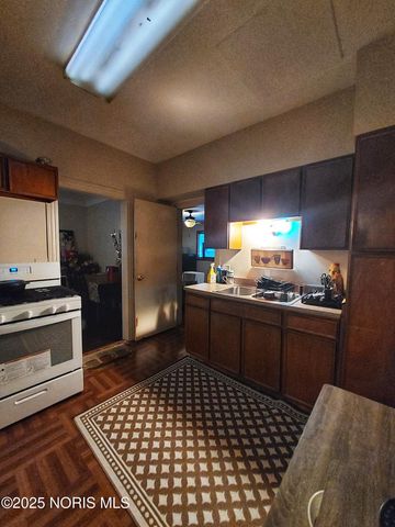 927 Norwood Avenue, Toledo, OH 43607