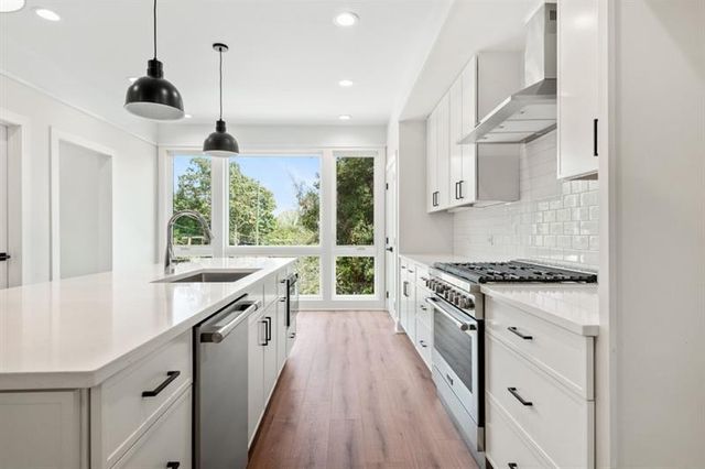 622 Bellemeade NW Avenue 9, Atlanta, GA 30318