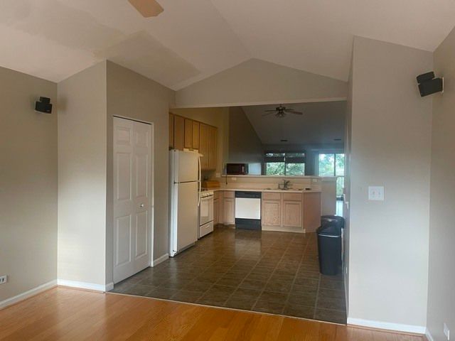 3029 Kentshire Circle 3029, Naperville, IL 60564
