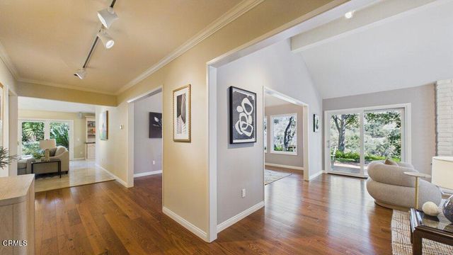 2519 Canyon View Lane, Pasadena, CA 91107