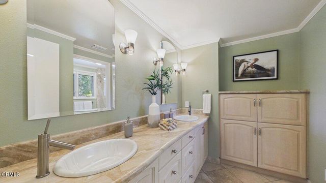 2519 Canyon View Lane, Pasadena, CA 91107