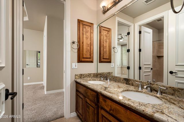 6243 E CAMELBACK Road, Scottsdale, AZ 85251