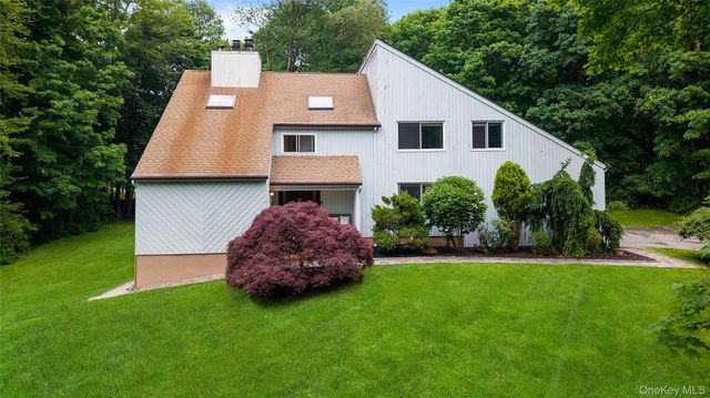 65 Cliffside Lane, Bedford Corners, NY 10549