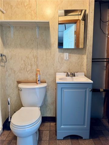 37 N Fairview Street, Johnston, RI 02919