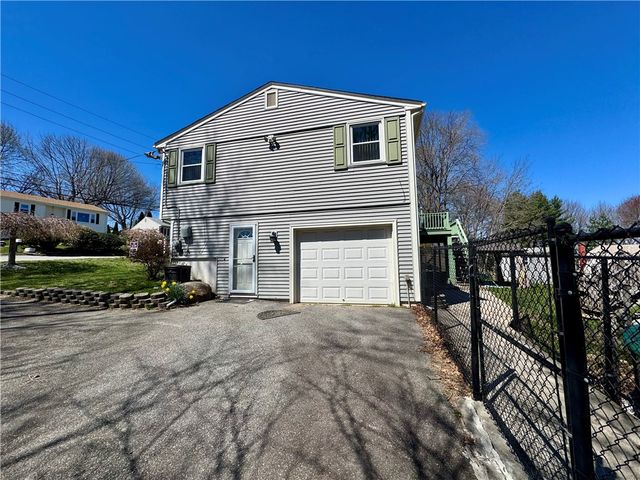 37 N Fairview Street, Johnston, RI 02919